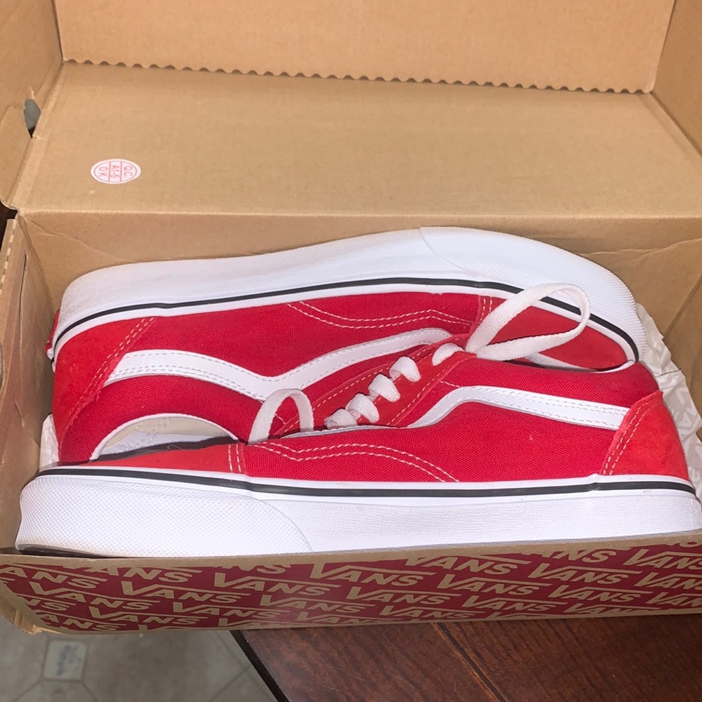 Worn once, basically  brand new red old skool Vans size women’s 8.5/ men’s 7